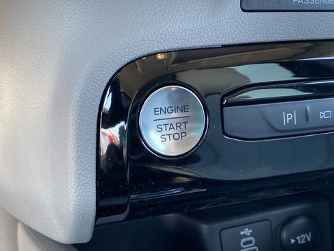 New 2026 Ford Escape PHEV w/ PHEV Premium Package image 28