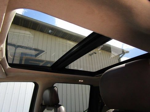 Used 2019 Ford F150 Limited w/ Trailer Tow Package image 15