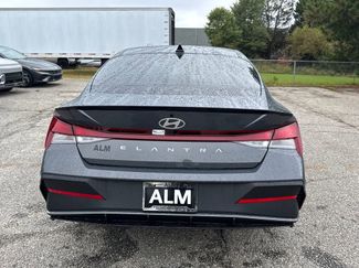 New 2025 Hyundai Elantra Sport video 4