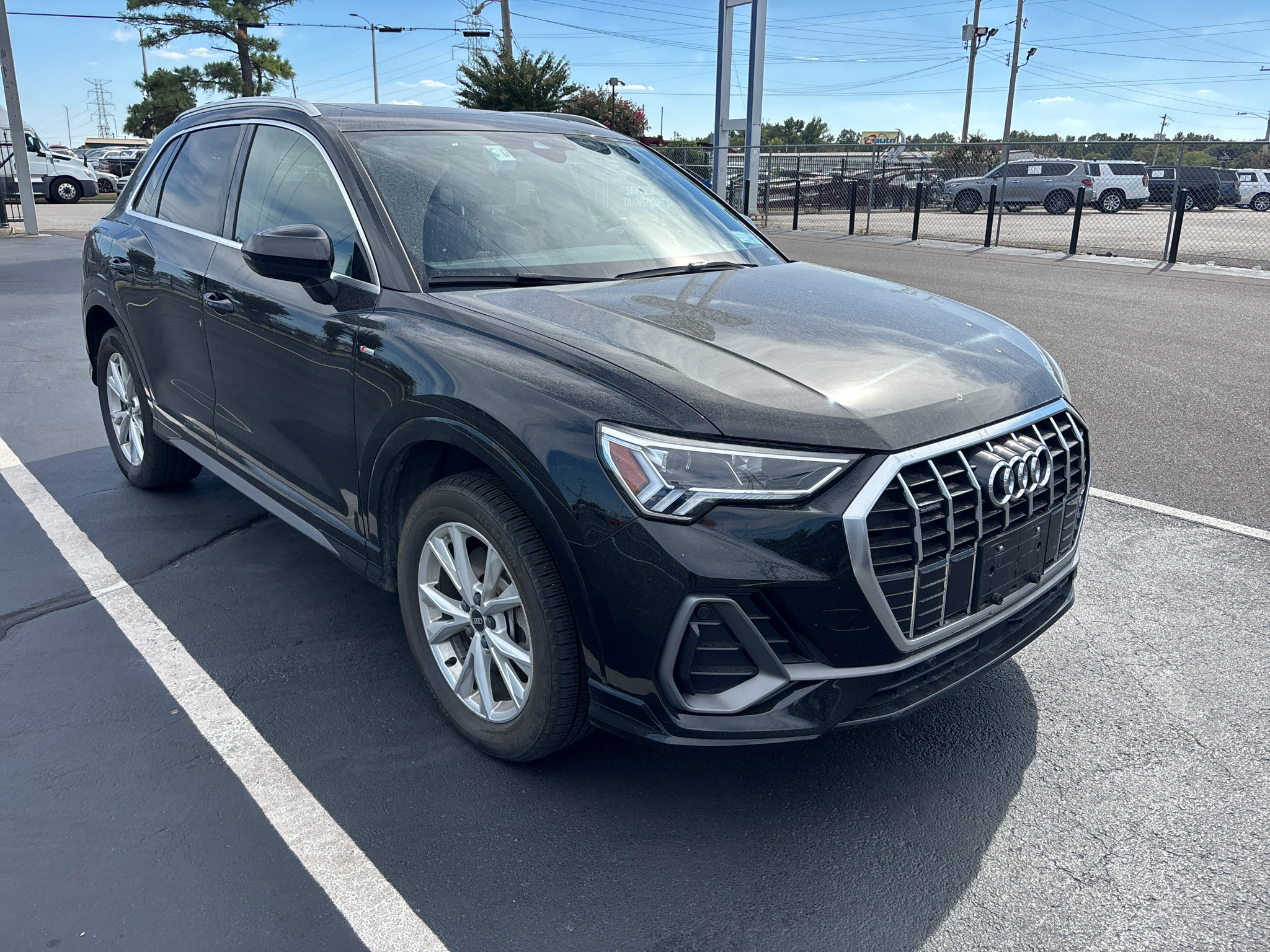 Used 2025 Audi Q3 2.0T Premium AWD/4WD image 1