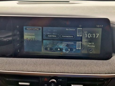 Certified 2025 Nissan Kicks SV image 17