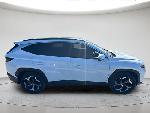 Used 2022 Hyundai Tucson Limited AWD/4WD image 4
