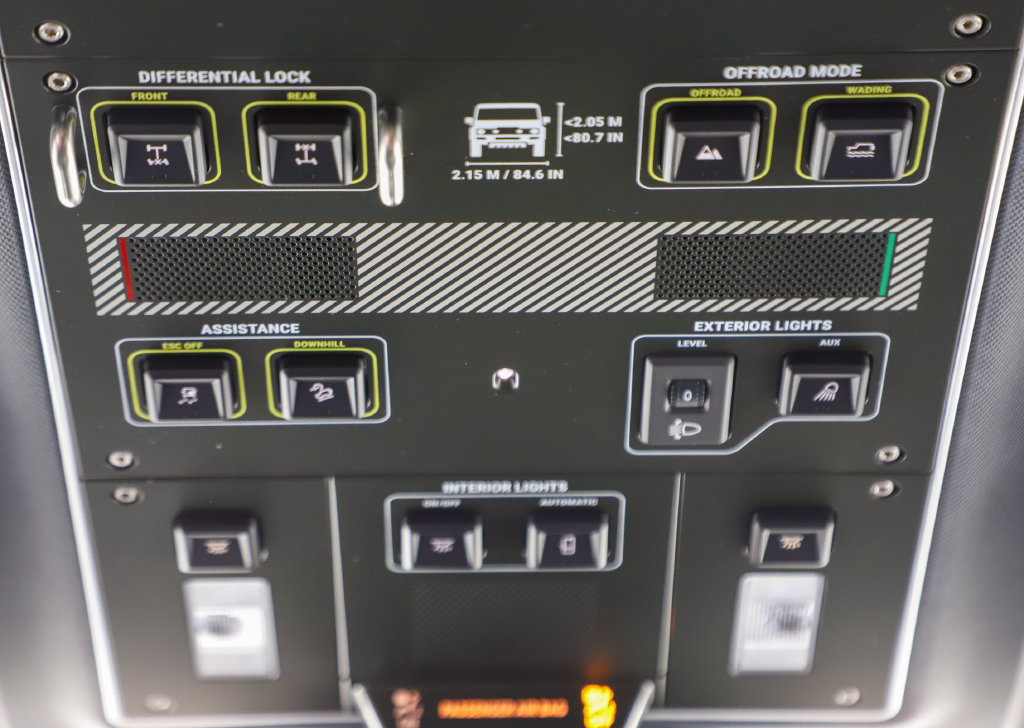New 2025 INEOS Grenadier Station Wagon AWD/4WD image 18