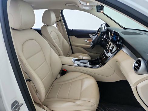 Certified 2021 Mercedes-Benz GLC 300 4MATIC image 24