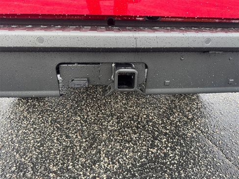 New 2025 Ford Maverick XLT image 17