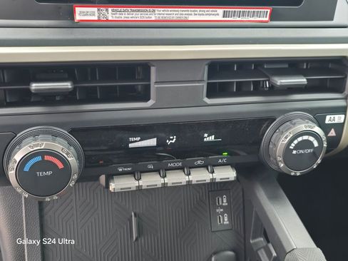 Used 2025 Toyota Tacoma SR image 28