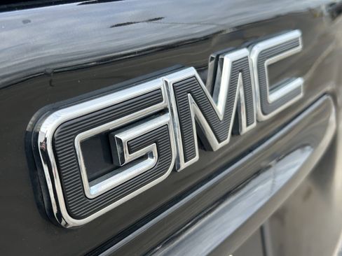 Used 2020 GMC Terrain SLT w/ Preferred Package image 7