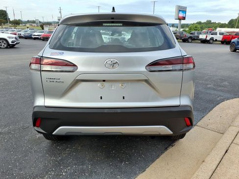 Used 2026 Toyota Corolla Cross L FWD image 4