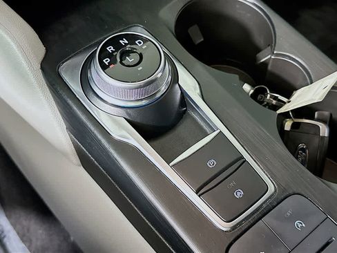 Certified 2024 Ford Escape Active image 19