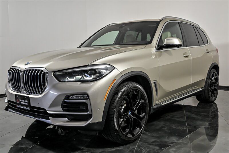 Used 2019 BMW X5 xDrive40i w/ Premium Package 2 AWD/4WD image 5