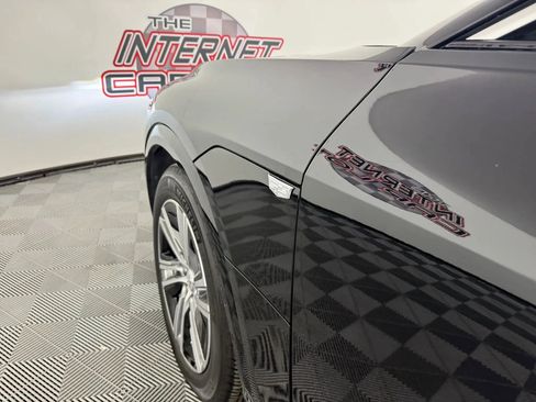 Used 2024 Cadillac Lyriq Luxury w/ LPO, Floor Liner Package AWD/4WD image 25