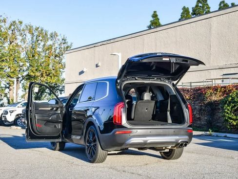 Used 2021 Kia Telluride SX image 31