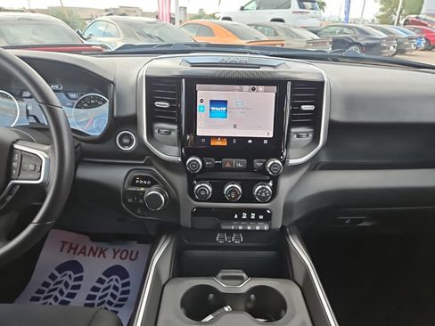 New 2026 RAM 1500 Express AWD/4WD image 29