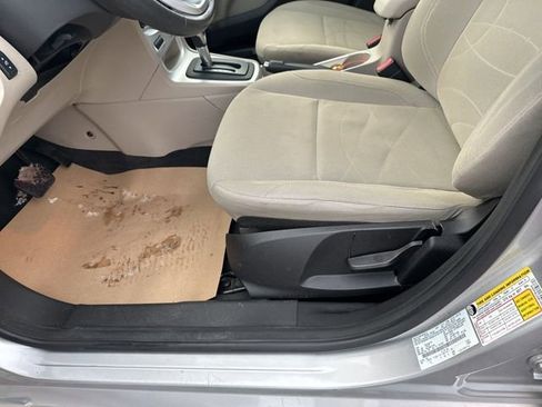 Used 2016 Ford Fiesta SE image 11