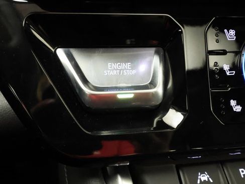 Used 2024 GMC Sierra 1500 Denali w/ Denali Reserve Package image 18