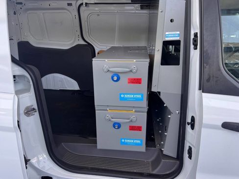 Used 2020 Ford Transit Connect XL image 19