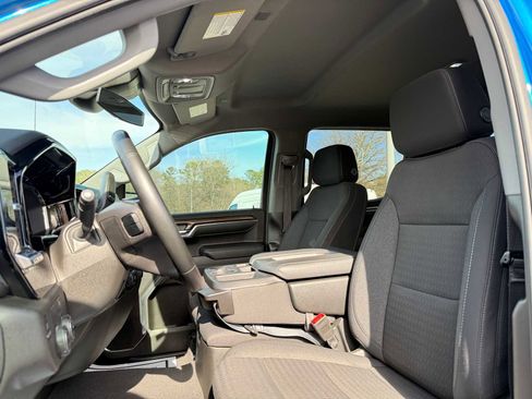 Used 2024 Chevrolet Silverado 1500 RST image 21