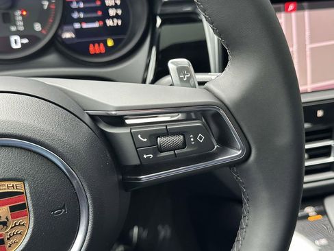 New 2026 Porsche Macan AWD/4WD image 21