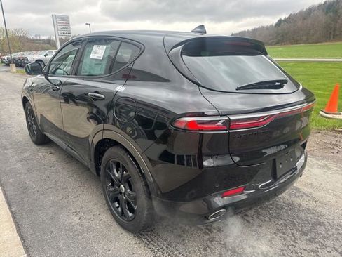 New 2024 Dodge Hornet R/T Plus w/ Tech Pack Plus w/o Parking AWD/4WD image 2