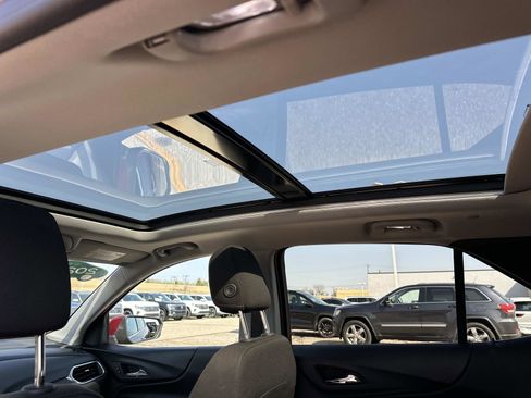 Certified 2020 Chevrolet Equinox LT image 12