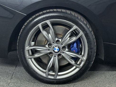 Used 2015 BMW M235i Coupe image 9