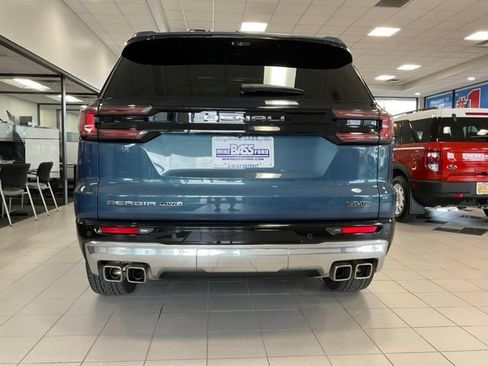 Used 2025 GMC Acadia Denali w/ Super Cruise Package AWD/4WD image 10
