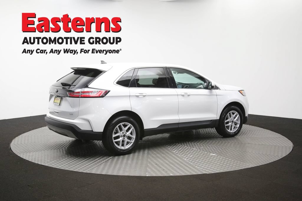 Used 2023 Ford Edge SEL AWD/4WD image 44