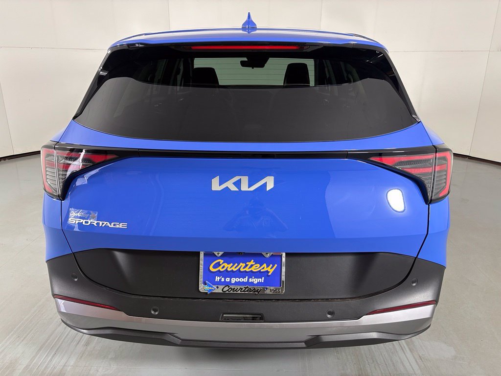 New 2026 Kia Sportage EX FWD image 7