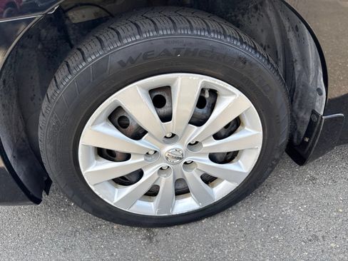Used 2013 Nissan Sentra SV FWD image 11