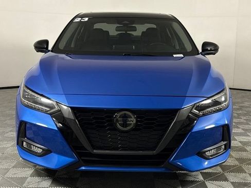 Used 2023 Nissan Sentra SR w/ SR Premium Package FWD image 11