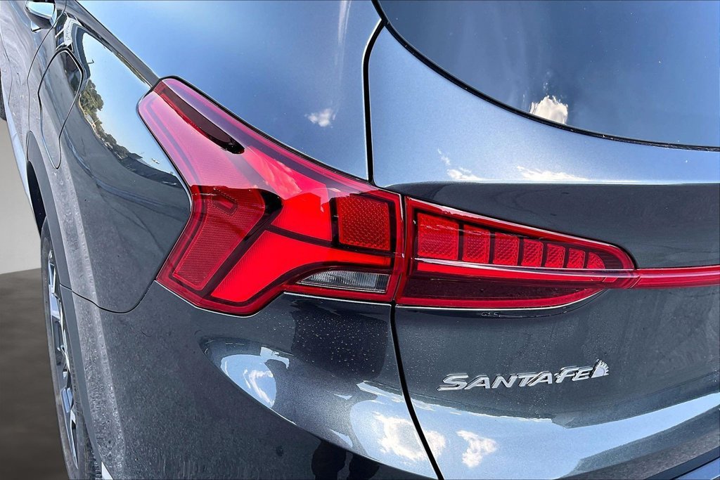 Used 2023 Hyundai Santa Fe Limited FWD image 21