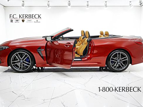 Used 2020 BMW M8 Convertible w/ M Carbon Exterior Package AWD/4WD image 4