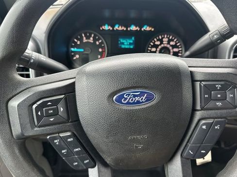 Used 2020 Ford F150 XLT image 34