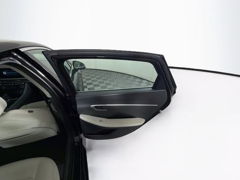 Used 2025 Hyundai Sonata SEL FWD image 29