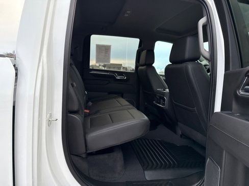 Used 2024 Chevrolet Silverado 3500 LTZ w/ LTZ Convenience Package image 27