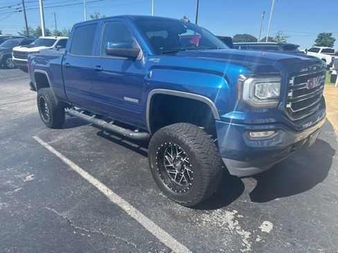 Used 2017 GMC Sierra 1500 SLE w/ Elevation Edition AWD/4WD image 6
