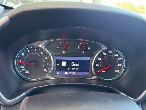 Used 2021 Chevrolet Equinox LT image 10