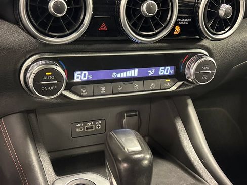 Used 2022 Nissan Sentra SR w/ Electronics Package FWD image 37