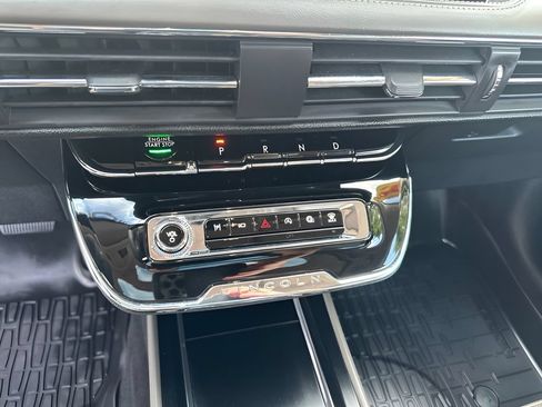 Used 2024 Lincoln Corsair AWD w/ Equipment Group 101A image 13