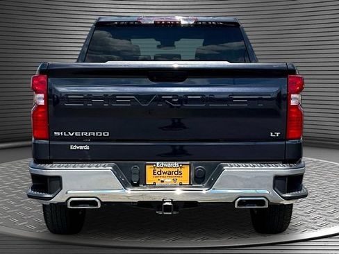 Used 2023 Chevrolet Silverado 1500 LT w/ Z71 Off-Road Package AWD/4WD image 5