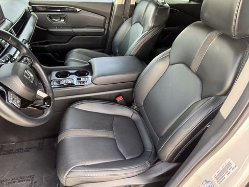 Certified 2026 Honda Passport RTL image 14