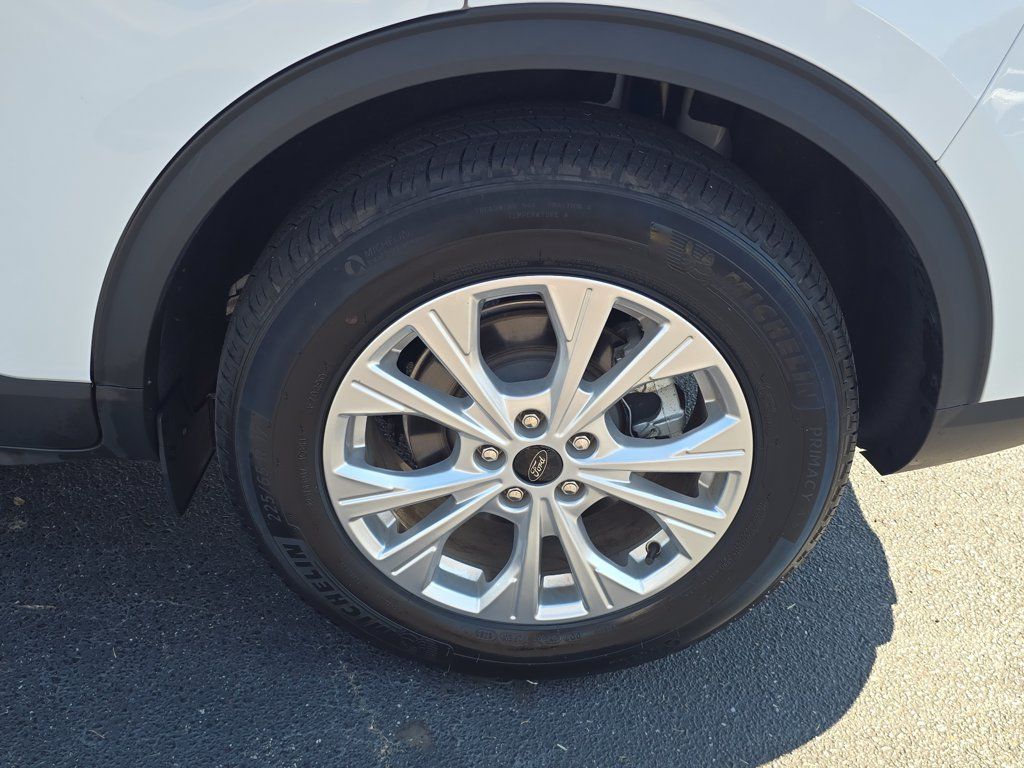 Used 2025 Ford Escape Active FWD image 14