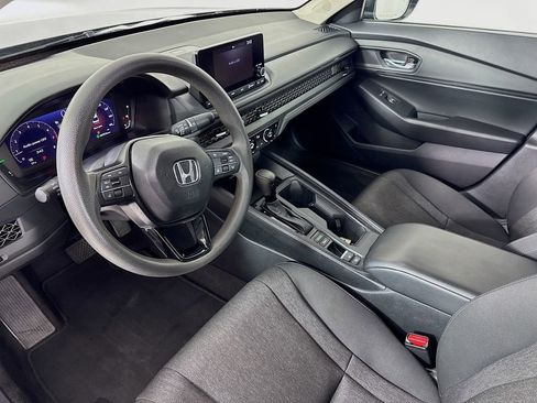 Used 2024 Honda Accord EX image 11