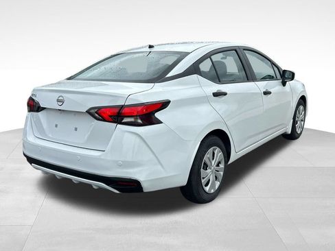 Used 2025 Nissan Versa S w/ Trunk Package FWD image 3