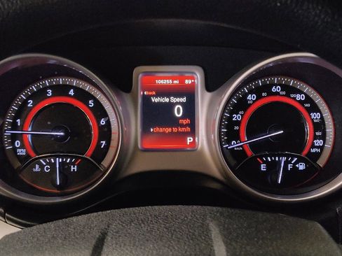 Used 2017 Dodge Journey SXT w/ Comfort/Convenience Group FWD image 23