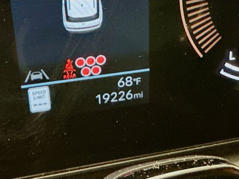 Used 2025 Hyundai Santa Fe SEL image 19