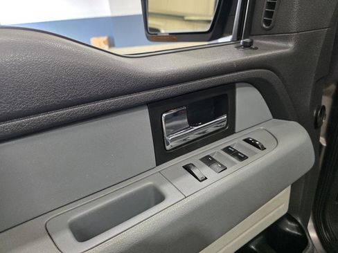 Used 2013 Ford F150 XLT w/ Luxury Equipment Group RWD image 13