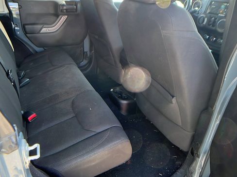 Used 2015 Jeep Wrangler Unlimited Sport w/ Quick Order Package 24S image 20