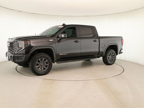 Used 2024 GMC Sierra 1500 AT4X image 13