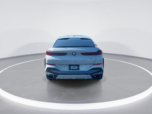 Used 2026 BMW X6 xDrive40i AWD/4WD image 8